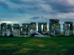 Christmas Day Tour - Salisbury, Stonehenge, Bath & Windsor with Christmas Lunch