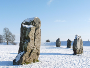 Christmas Day Tour - Windsor, Oxford & Avebury’s Stone Circle with Traditional Lunch
